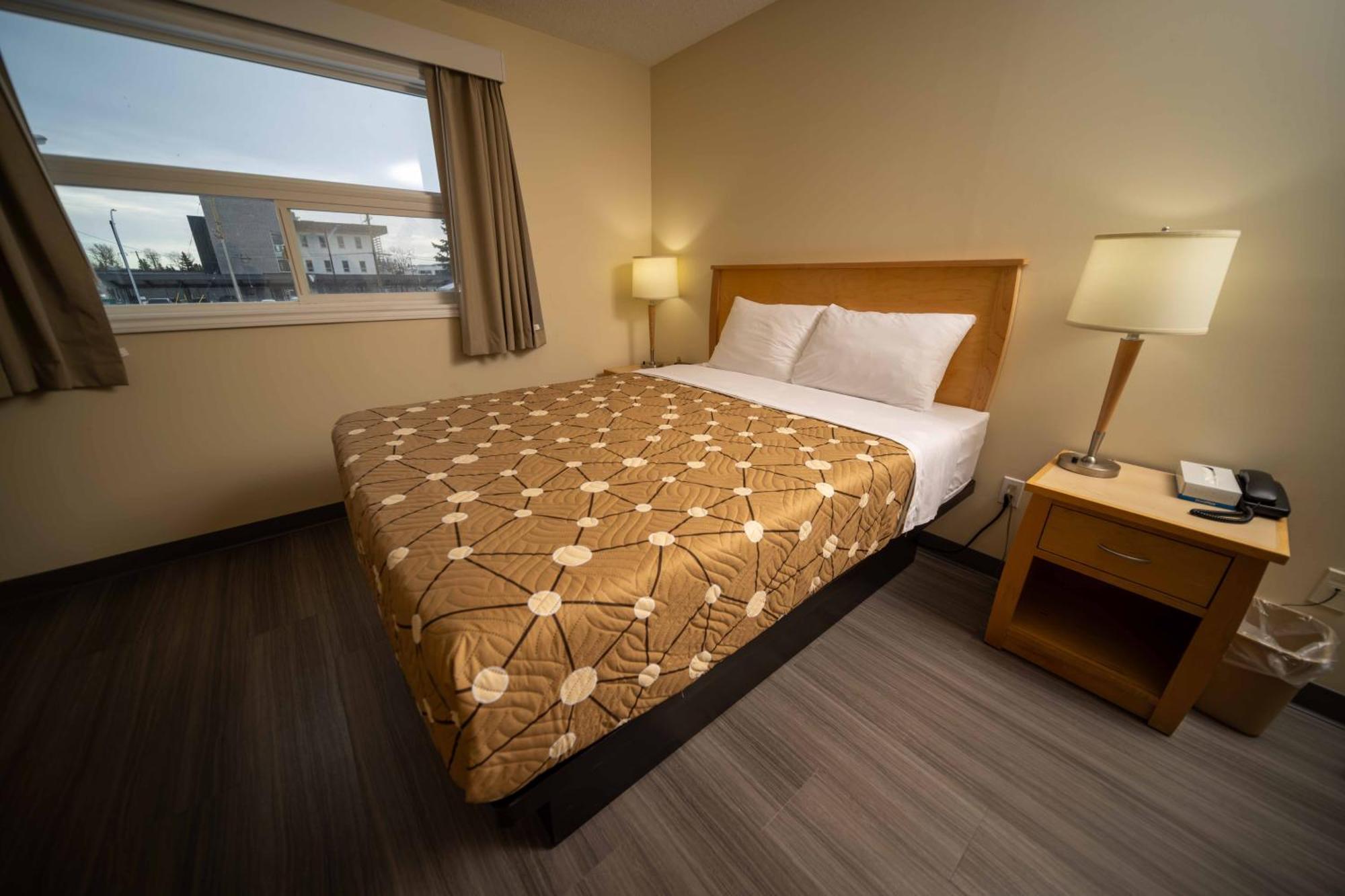 Fort St. John Northern Lights Inn מראה חיצוני תמונה