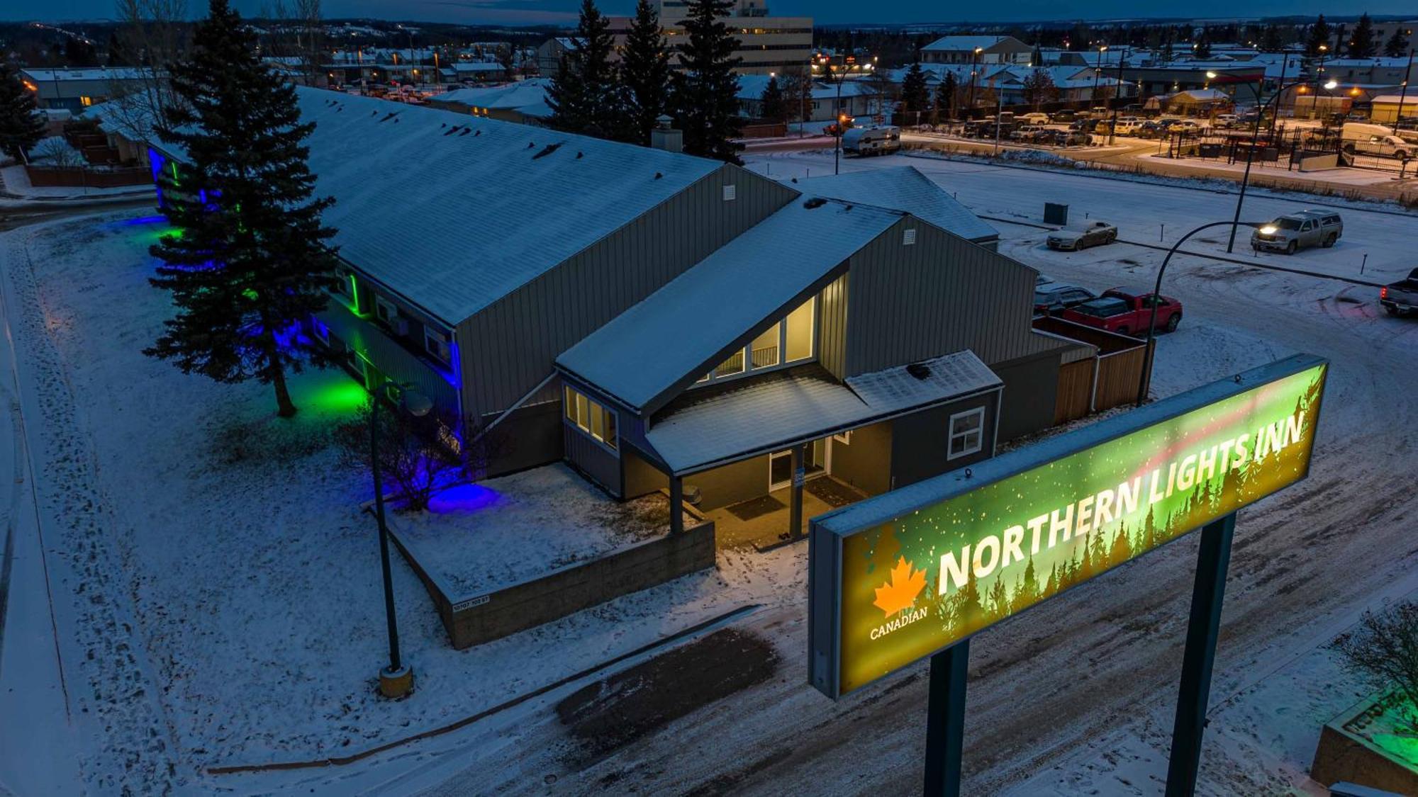 Fort St. John Northern Lights Inn מראה חיצוני תמונה