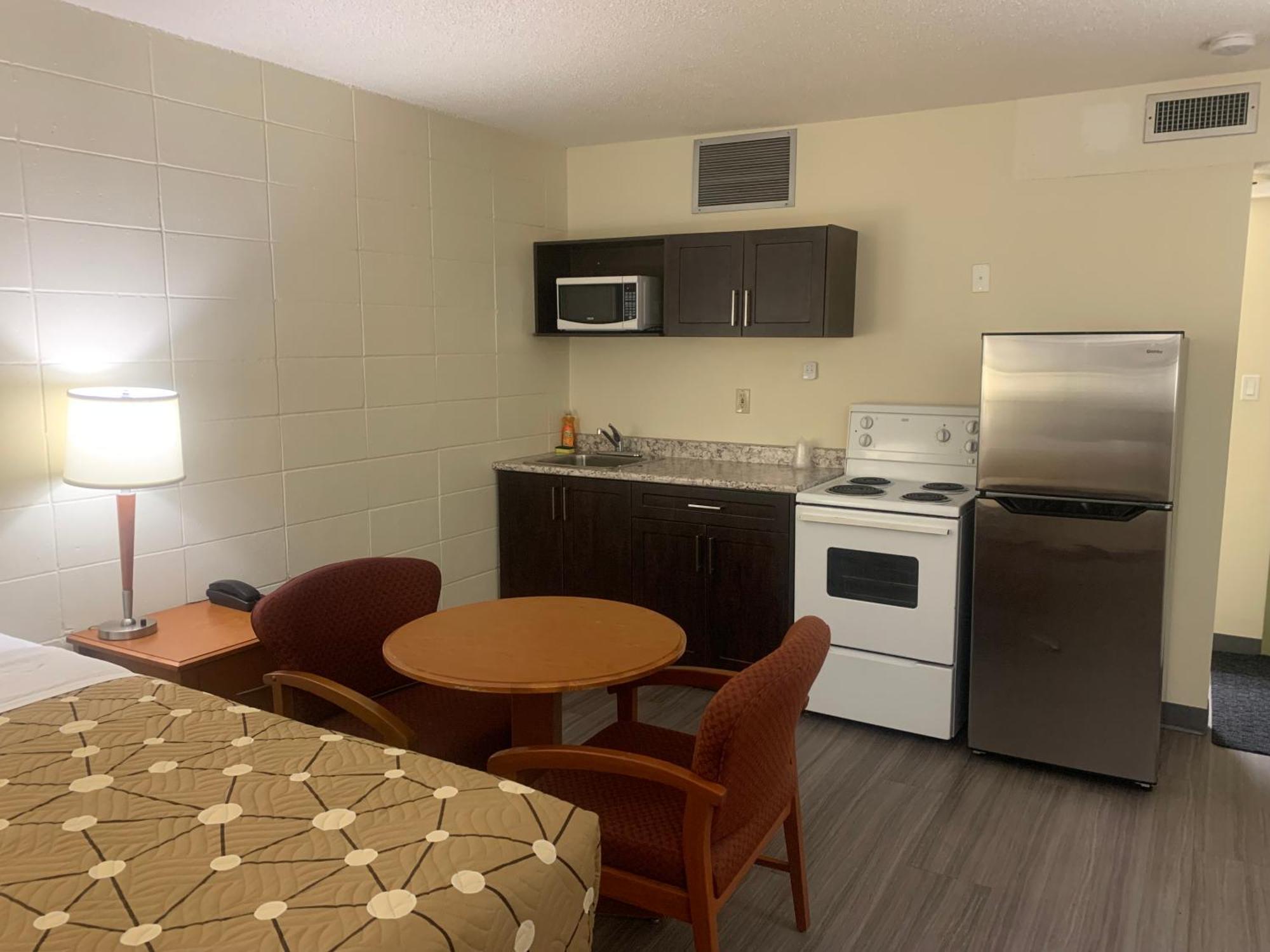 Fort St. John Northern Lights Inn מראה חיצוני תמונה
